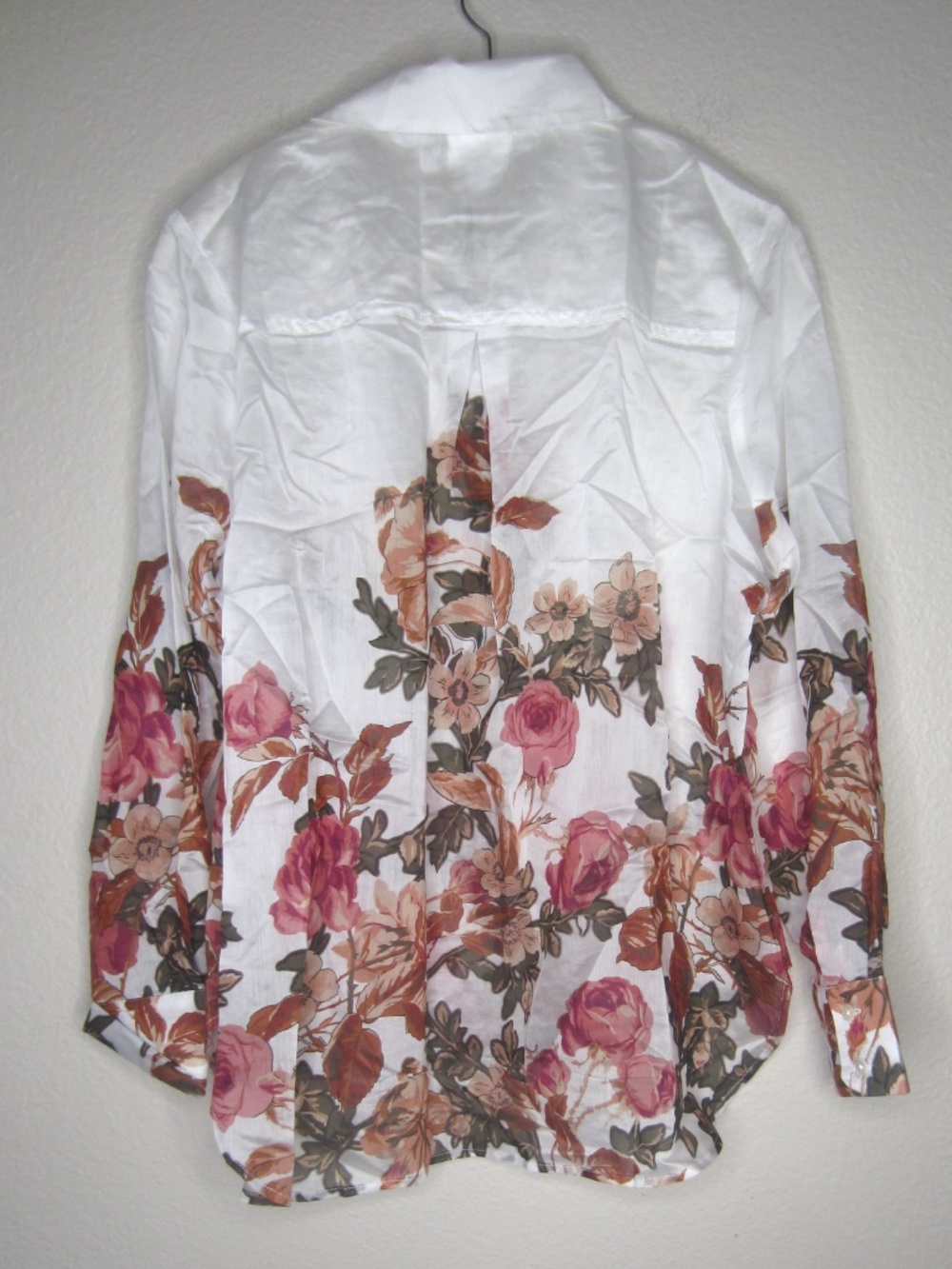 NWT Bailey 44 White Sheer Floral Long Sleeve Button Down Blouse Collar size L - Picture 4 of 4